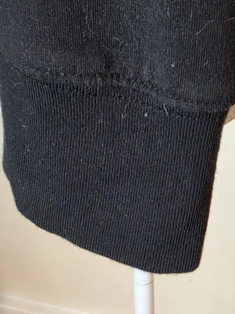 Alo Yoga Double Take Top Size M Black Cropped Boxy Long Sleeve Pullover